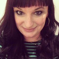 RuNia (@ruthnia) 's Twitter Profile