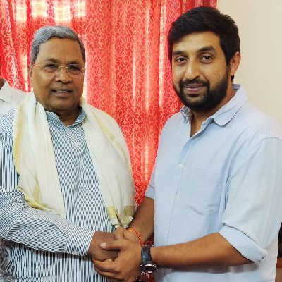 malleshwarm_iyc's profile picture. ಕನ್ನಡಿಗ
ಉಸ್ತುವಾರಿ,ಸಾಮಾಜಿಕ ಜಾಲತಾಣ,ಯುವ ಕಾಂಗ್ರೆಸ್-ಮಲ್ಲೇಶ್ವರಂ ವಿಧಾನಸಭಾ ಕ್ಷೇತ್ರ
Incharge of Social Media Malleshwarm Youth Congress