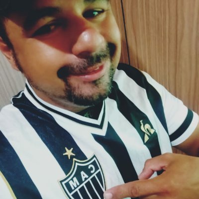 Atleticano,casado, pai atípico e vamos viver o dia de hoje pq o amanhã só pertence a Deus!
@atletico