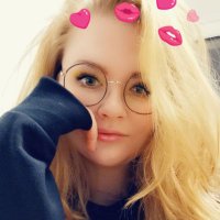 Alina (@alinalukas_) 's Twitter Profile