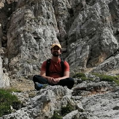 StringherM's profile picture. 