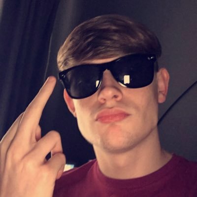 CxyIe's profile picture. 