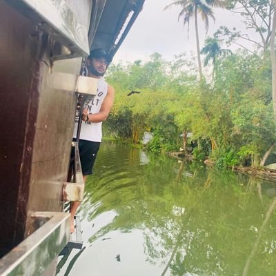 avinash70449248's profile picture. 