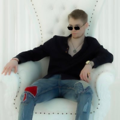 resaliate's profile picture. You can achieve ANYTHING you want. New ‘OWN TERMS’ Music Video 🔥🥶💯 Watch Now : 👇👇