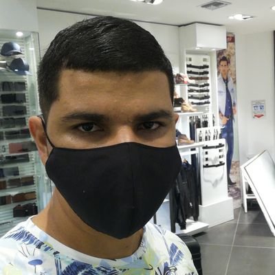AndrsBarros12's profile picture. 