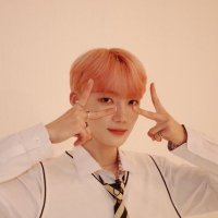 💐 🌷 🌸 🌹 🌺 (@hwangezra) 's Twitter Profile