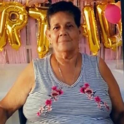 Epiphone28's profile picture. Luisa Antonia Lobo has atravesado mi corazon con tu partida....