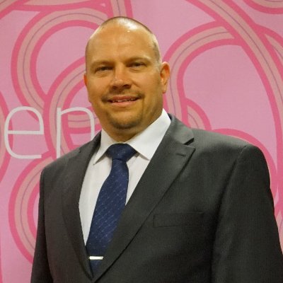 sami_tikkanen's profile picture. Kuntayhtymän johtaja, rehtori  @ Kotkan-Haminan seudun koulutuskuntayhtymä (EKAMI) @ekamifi #ammatillinenkoulutus #johtaminen  #työpajatoiminta #kotka #hamina