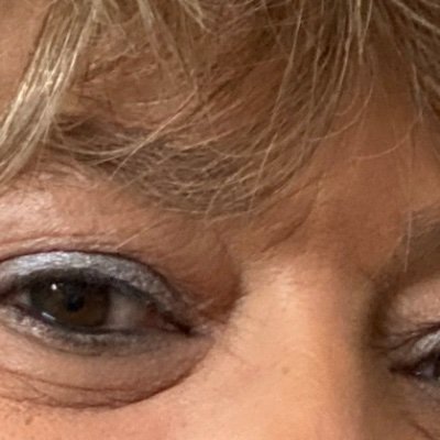 AnaIsabelChchar's profile picture. Amo praia e o sol