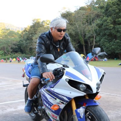 My name is gi do.i am drummer.i live in thailand.come from myanmar.