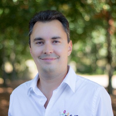 Entrepreneur & investisseur dans le digital ★ https://t.co/3i6kuMHunp ★ VIADUC ★ INWEST