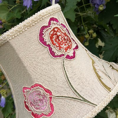 Yarn Hill produce luxurious, bespoke lampshades that compliment your individual décor and lifestyle. 07577 505438
https://t.co/XPKW1y9ycx
