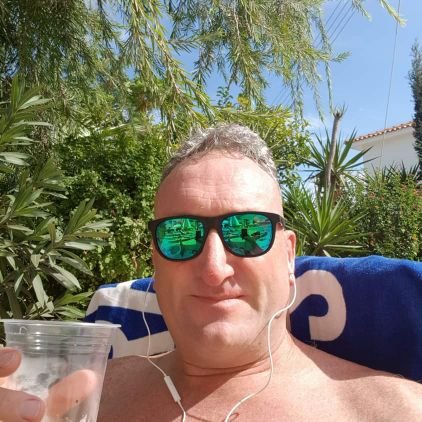 kevinmakpeace's profile picture. 