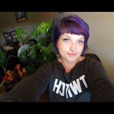 Faitholliex's profile picture. 