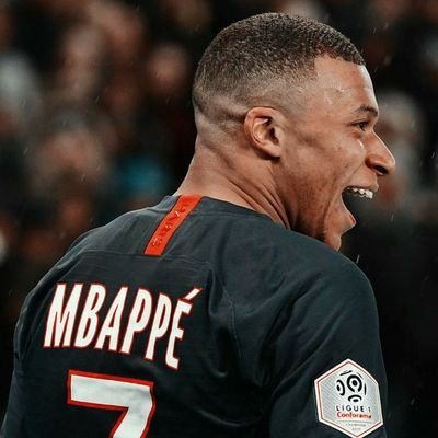 OzxxYn's profile picture. follow si je saute