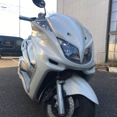 バイクとsupreme好き！バイク歴→アドレス→バリオス→TW→SR→ホーク2 →フォルツァ→ホーク2 （２回目）→マジェスティ。#supreme #バイク好き#バイク乗りと繋がりたい　#友達募集　#神奈川