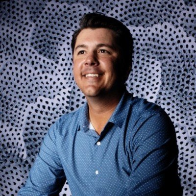 Chief Revenue Officer for @TrueFireStudios. Father to an amazing daughter, proud Princeton Baseball alum, wannabe chef, and avid TB sports fan. ⛳️👨🏻🍳🎣
