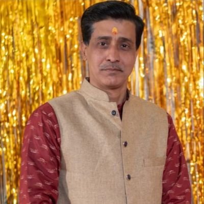 I am uttrakhandi pandit.shri ram ka deewana.kattar Hindu.i love Hindu dhram and Hindustan.