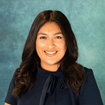 MalinaCruzR's profile picture. Future cosmic attorney 🚀