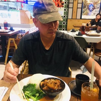 taiping_chen's profile picture. See different scenery. Experience a different life