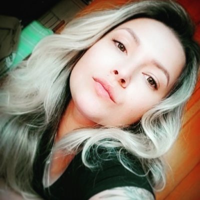 A felicidade pode demorar a chegar. Mas o importante é que ela venha para ficar e não esteja só de passagem...