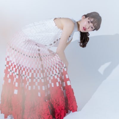 踊っています。特技は耳餃子と腹踊り、です🤸🏻♀️ MWMW🛸🛸 ヨルシカ/ゴッドタンヒム子/宇野実彩子(AAA)/いきものがかり/秦基博/ONIGAWARA MV・バックダンサー等。