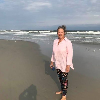 slangenheim's profile picture. Aging broad