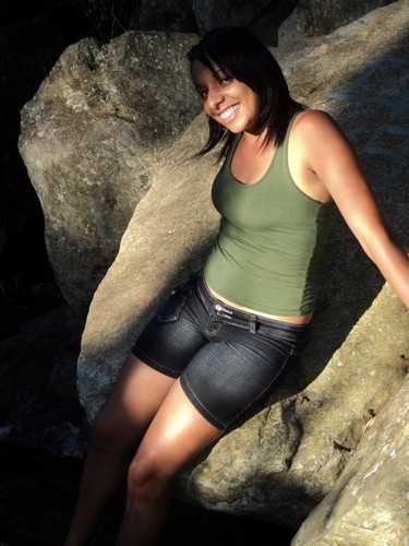 moniqueslv's profile picture. 