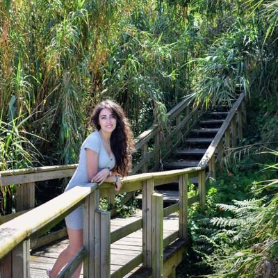 🐆🌿Estudiante de Biología. Aficionada a la fotografía. Lectora empedernida.