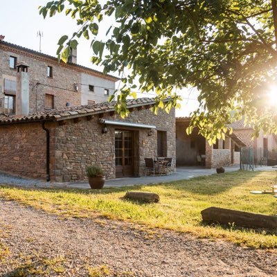 Tens ganes de viure una experiència 100% rural? 🌿 #agroturisme 👨🏼🌾 #sompagesos 🌾 de Cornet (Bages)