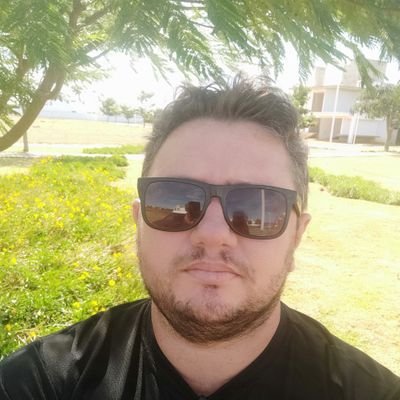 Nós somos donos do nosso próprio destino, portanto sejamos vencedores.