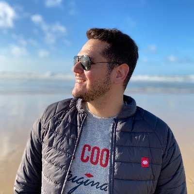 andrei__calina's profile picture. Internet, marketing, technology, cars, sneakers. In that order. 

Founder @thecontentchief & Content Marketing Romania 🇷🇴