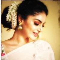 Sanam Shetty(@ungalsanam) 's Twitter Profile Photo