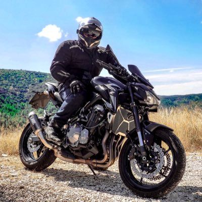 Sharing the best motorcycle photos and videos from the world! Send us your photos or videos for a chance to be featured! We are on Instagram and Facebook too!