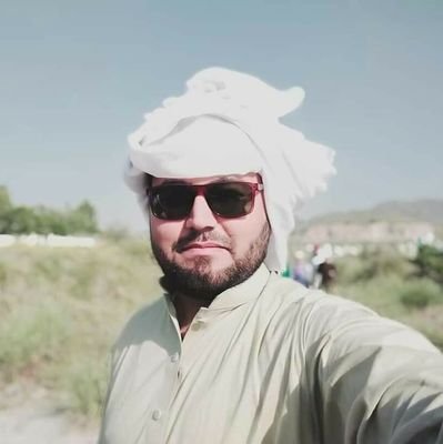 MYasinZulfiqar1's profile picture. happy every time