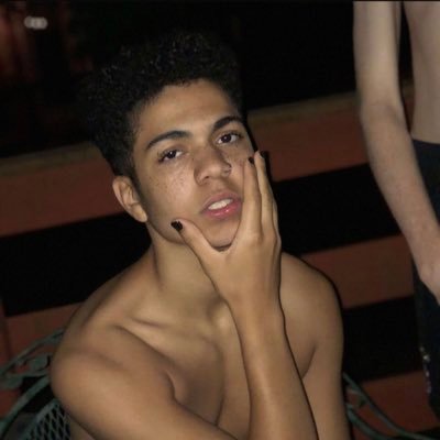 YaFaveDaddyinKY's profile picture. 25 // Straight // Cashapp $RandomNam3