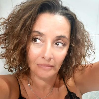 diroa7's profile picture. 