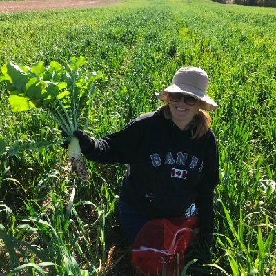 Two time UofG grad and now a CCA and Natural Resource Scientist at Soil Resource Group in Guelph ON. Love to bike, read, and spend time with family and friends.
