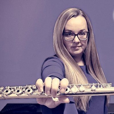My name is Romana Flute and I'm a flute teacher. https://t.co/5hVyMvUTob 
Every Sunday at 18:00 CET you can watch a new video on my YouTube channel!