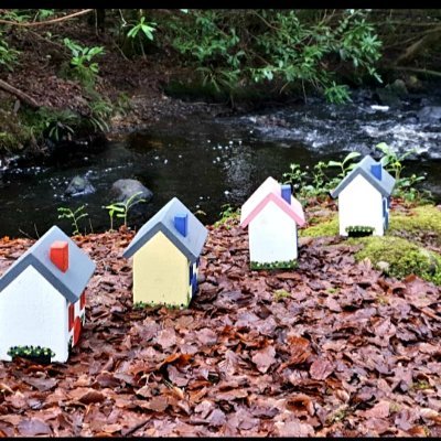 Irish hand crafted bird houses made with love by the Faherty family in County Galway, Ireland.