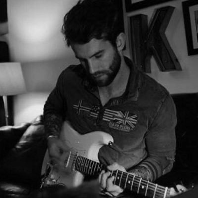 RojoBG5's profile picture. Representante del @BG5warbot