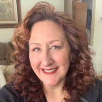 Heidi (@esseryheidi) 's Twitter Profile