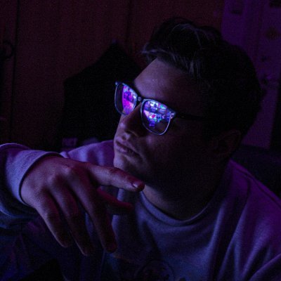 StefanBurlan's profile picture. insta: @mihaistefan23
snap: @mihaistefanb