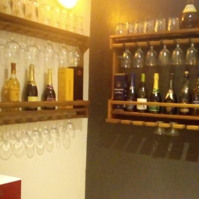 GuyDanLM1's profile picture. Réflexion