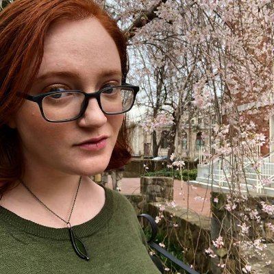 Senior Editor for @Scholastic MATH - Procraftinator - Video Game Nerd - Idle Nuclear Historian - she/her - Retweets not endorsements | jhackett@scholastic.com