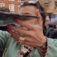 🫶🏼 (@hesgoldenx) 's Twitter Profile