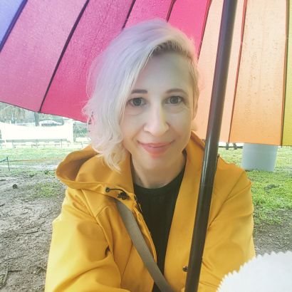 bridgelle's profile picture. Ace, disabled, and bad at improv. Using my PhD to create sterling content like Geesebumps and The Rolls We Made podcasts. I am bad at most things.
