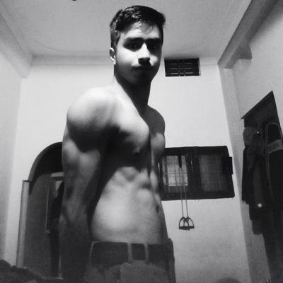 Mohitsnhrawat's profile picture. NCC Cadet 29 UK bn, Fitness lover , Making 10 friends in a year is easy,But having one Friend for 10 years is special 🥰😇