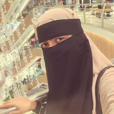 aurora_cantora's profile picture. Oh Allah!! I want my love to grow for you everyday.💚