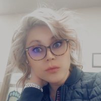 Tausha (@taush18) 's Twitter Profile